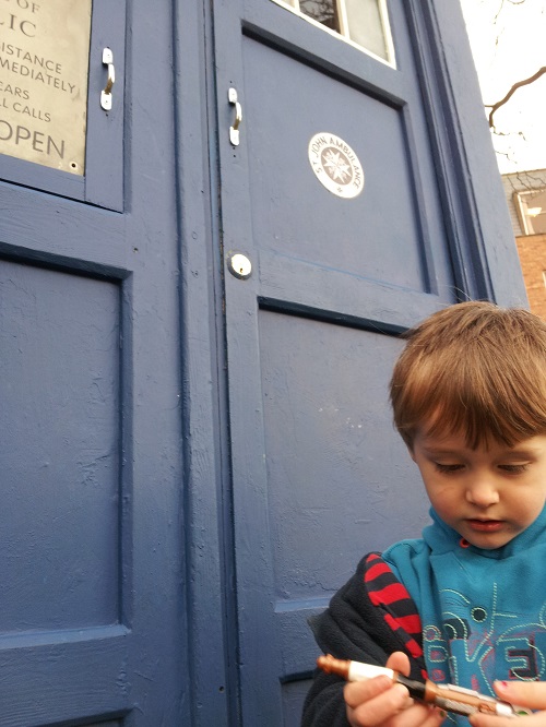 Gemma emailed us this photo of three year old Leon who tried to open the Tardis with his sonic screwdriver, before announcing "It's not opening, I need new batteries!"