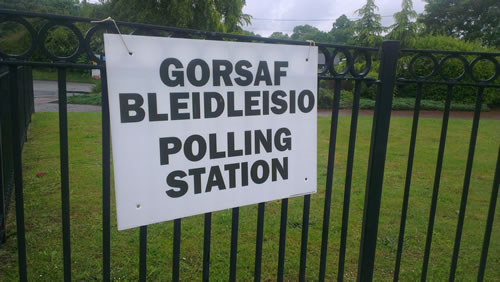 polling-station