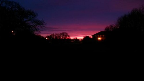 Franesco tweeted Wrexham.com this cracking photo of the start of the sunrise