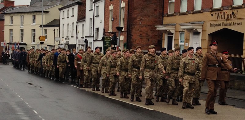 remembrance-day-2015-wrexham-parade2