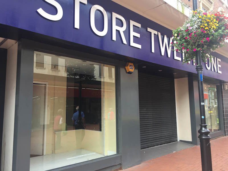 store-twenty-one-closed